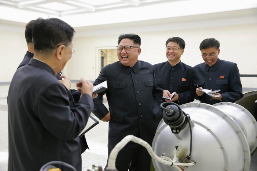 Znalezione obrazy dla zapytania kim dzong un próby jądrowe