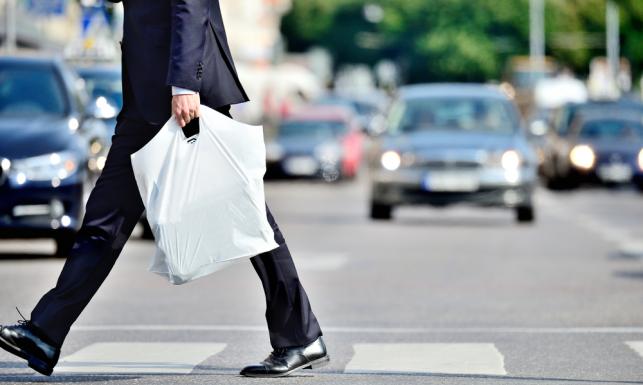 Chleb w darmowej torebce może słono kosztować. Wszystkiemu winna nowa opłata