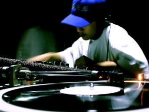 Gra DJ Hero jeszcze w tym roku?