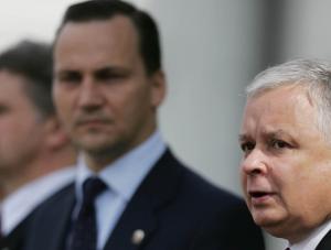 Kłótnia Sikorski-Kaczyński przerosła prokuraturę
