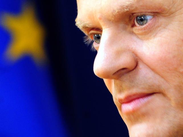 Tusk na debacie, ale nie pod stocznią