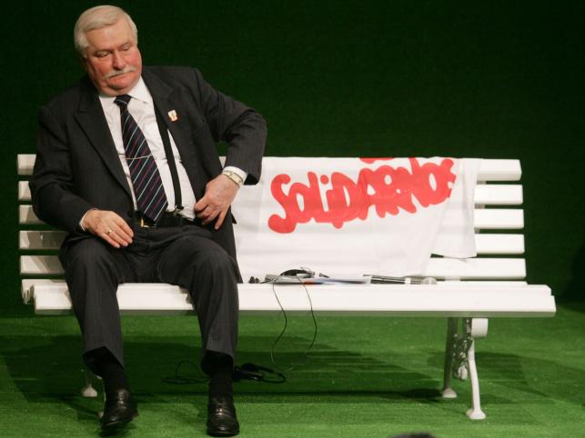 Wałęsa milczy, bo prawda jest niewygodna