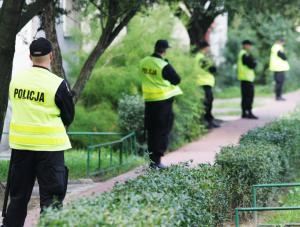 Policjanci masowo rezygnują ze służby