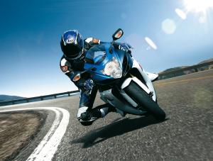 GSX-R 600 - przygotuj się na mruczące cięcie Suzuki