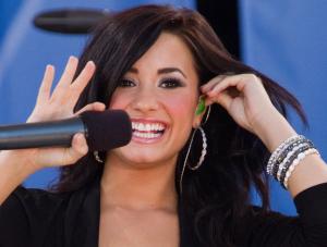 Demi Lovato weszła do studia z Timbalandem i Missy Elliott