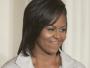 To nie żart: Michelle Obama publicznie skacze w worku i kręci hula-hopem!
