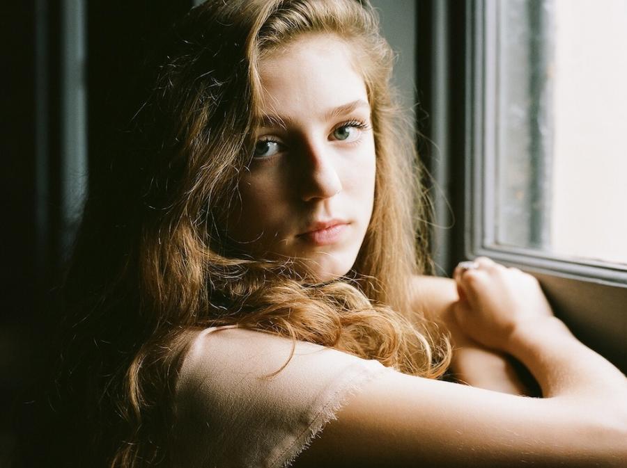 Birdy z początków swojej kariery w roku 2011