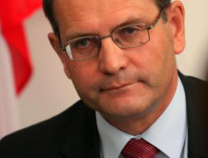 Kłopotek pokajał się przed Piterą