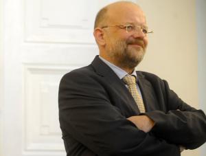 Prezydent wysłał Kownackiego na urlop