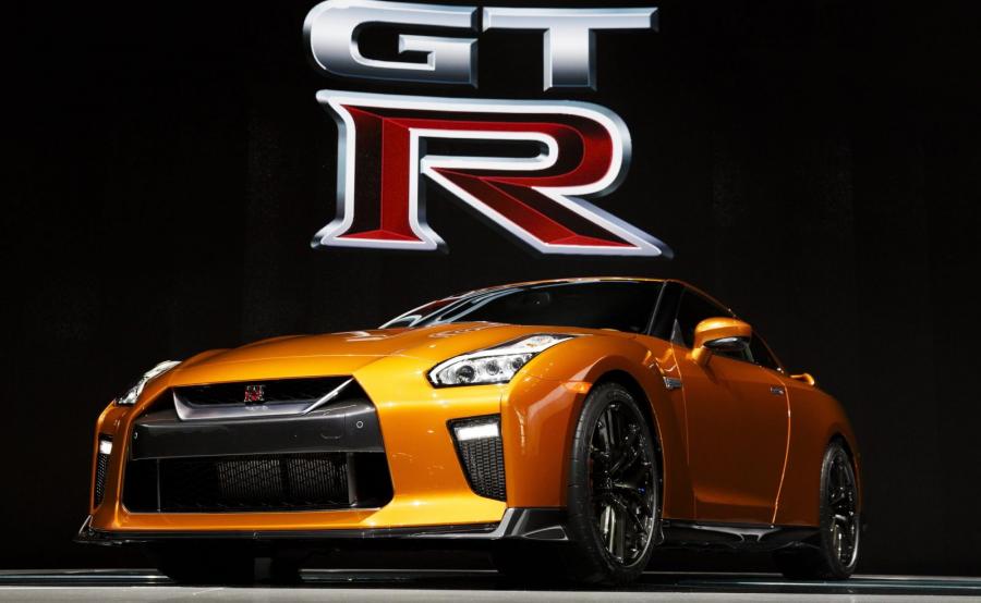 Nissan GT-R