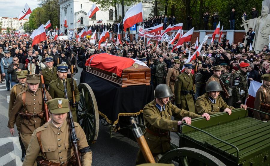 Pogrzeb płk. Zygmunta Szendzielarza "Łupaszki"