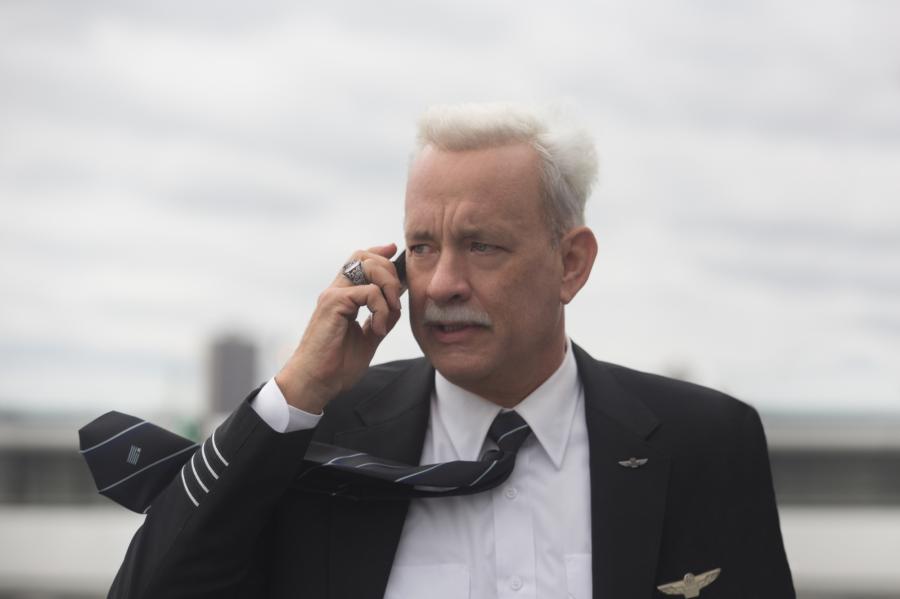 Film Clinta Eastwooda z Tomem Hanksem "Sully" od 2 grudnia 2016 w polskich kinach.