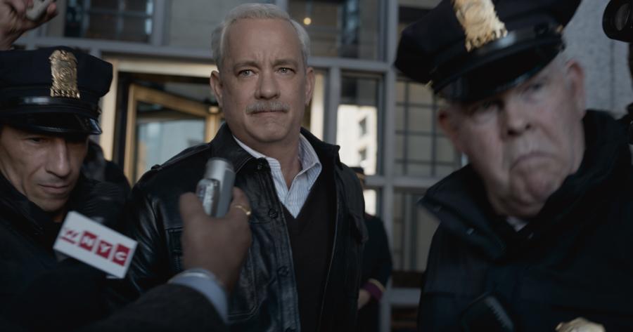 Film Clinta Eastwooda z Tomem Hanksem "Sully" od 2 grudnia 2016 w polskich kinach.